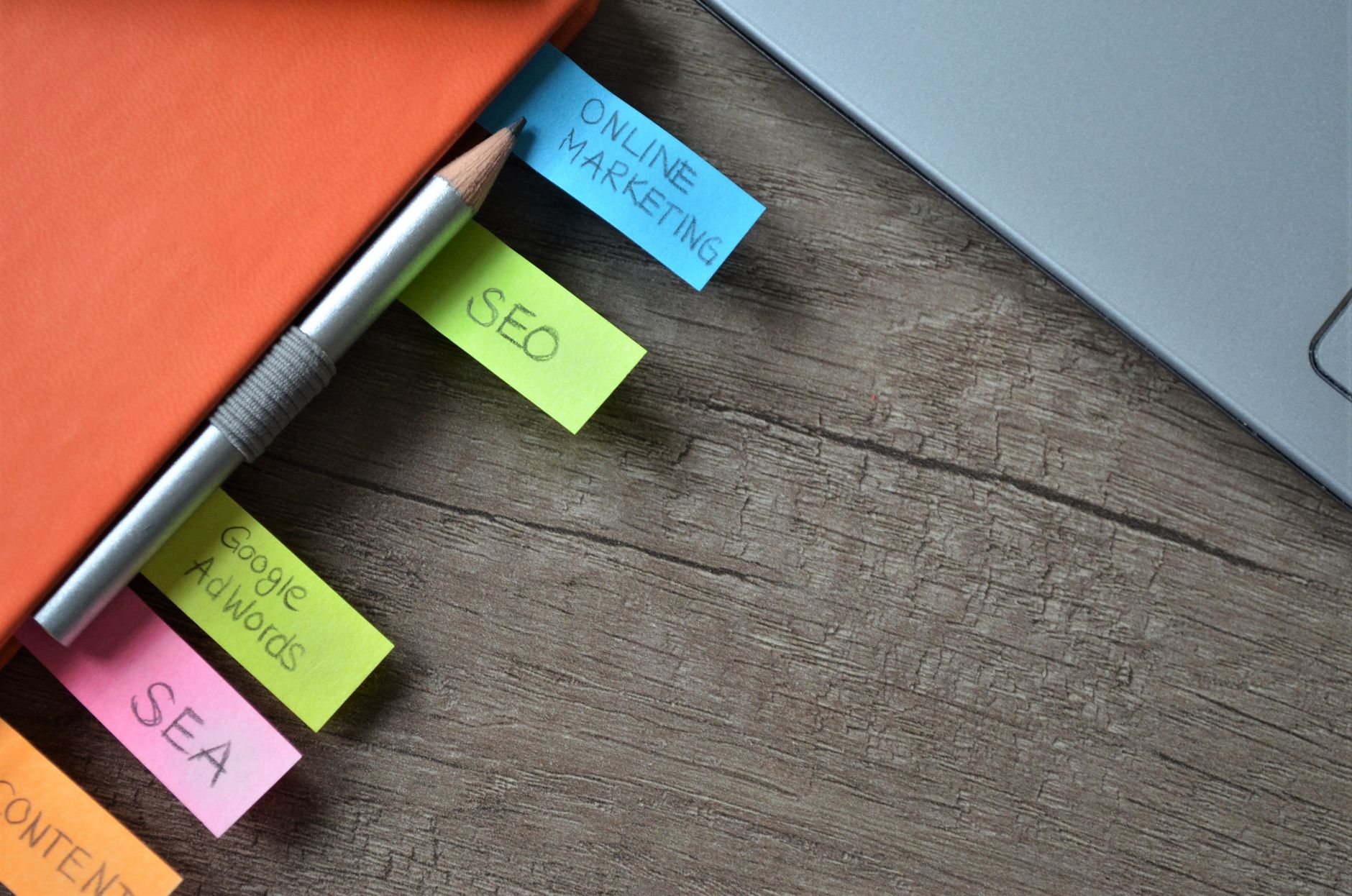 Stratégie de recherche de mots-clés SEO